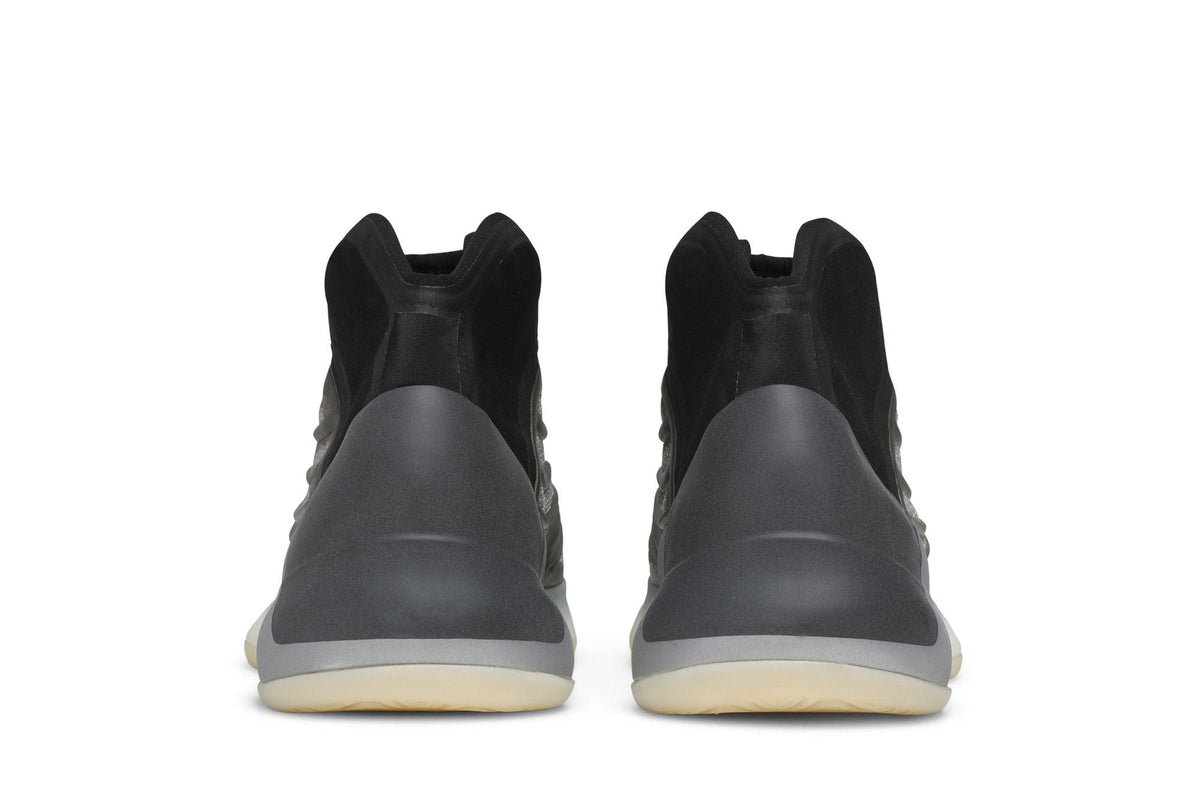 Adidas Yeezy QNTM Barium