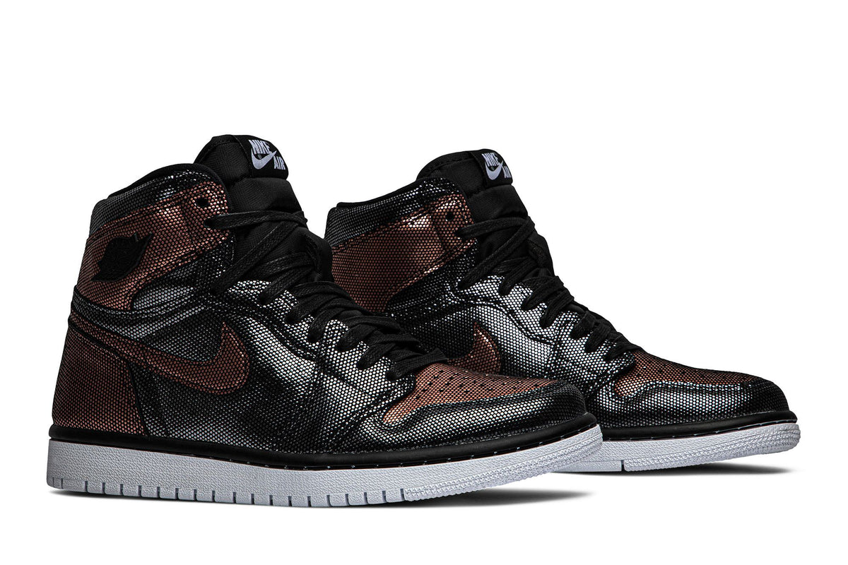 Air Jordan 1 Retro High Fearless Metallic Rose Gold