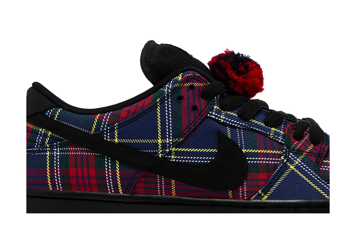 Nike SB Dunk Low Nardwuar