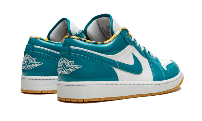 Air Jordan 1 Low SE Barcelona Print - NEWTREATS - SNEAKERS STORE