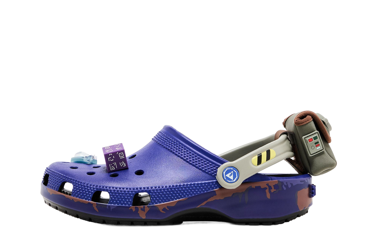 Crocs Classic Clog Fortnite Battle Bus — transparent background