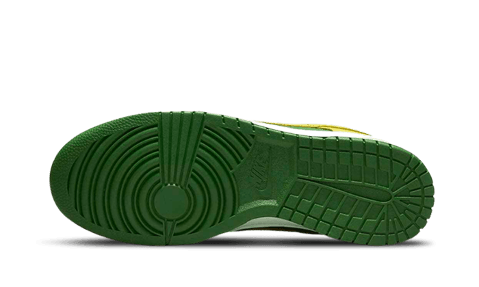 Dunk Low Reverse Brazil - NEWTREATS - SNEAKERS STORE