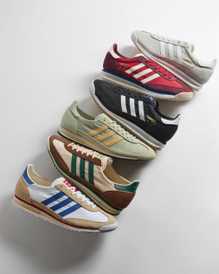 ADIDAS SL72
