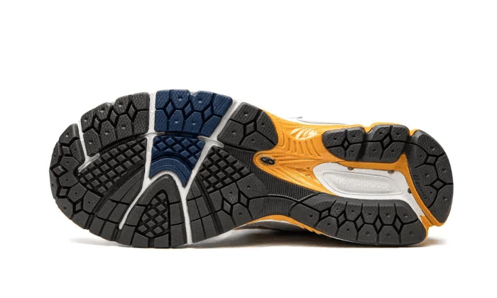 2002R Bryant Giles - NEWTREATS - SNEAKERS STORE