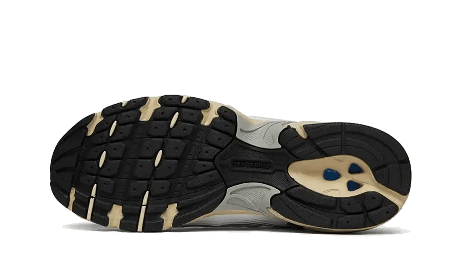 530 White Palm Leaf - NEWTREATS - SNEAKERS STORE