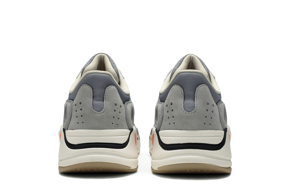 Adidas Yeezy 700 Magnet