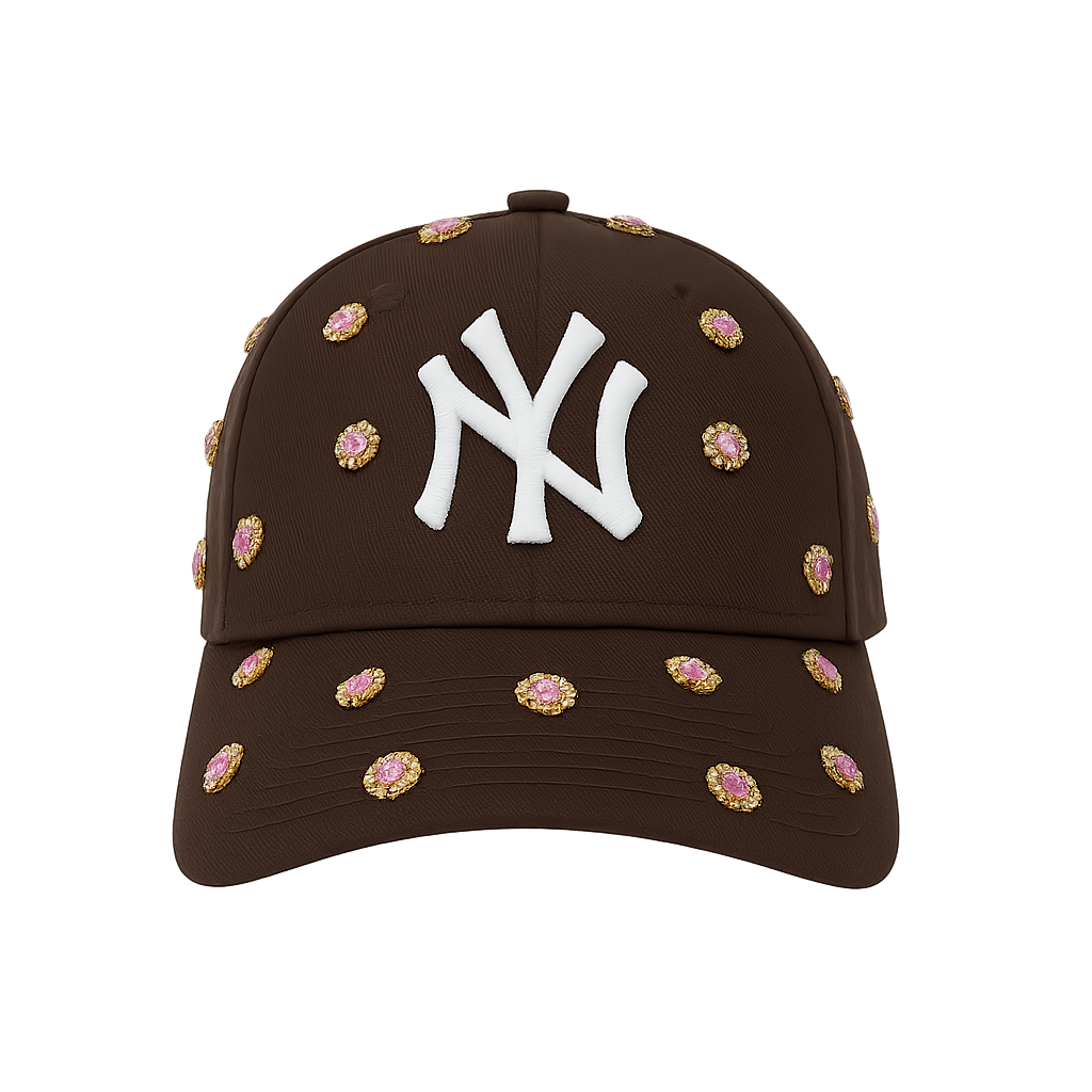 YANKEES Travis Scott