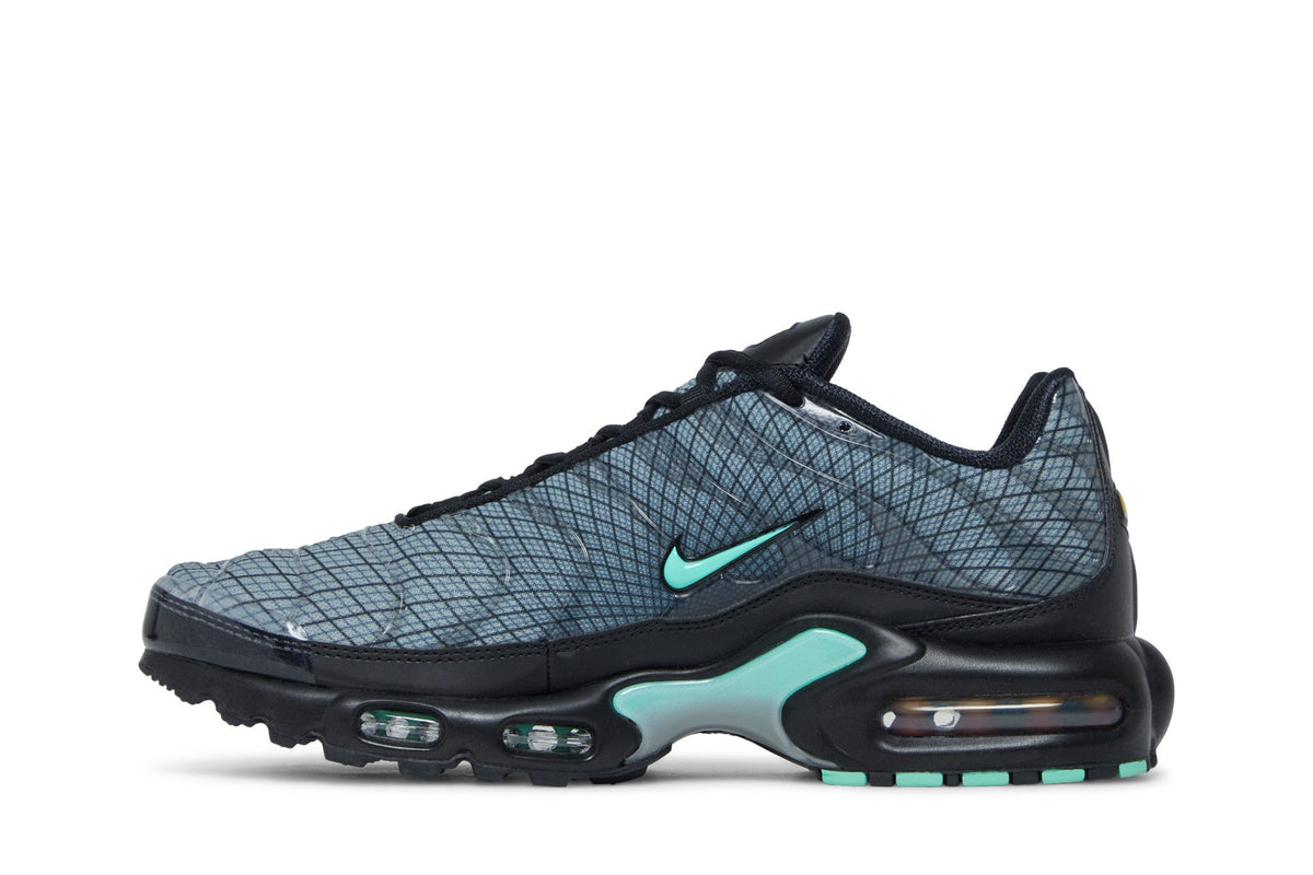 Nike Air Max Plus Spirograph