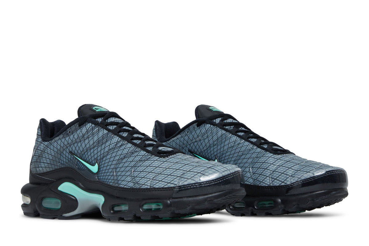 Nike Air Max Plus Spirograph