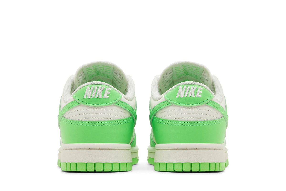 Nike Dunk Low Green Strike