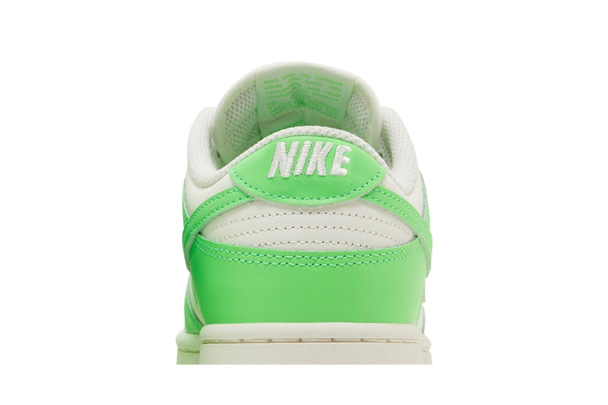 Nike Dunk Low Green Strike