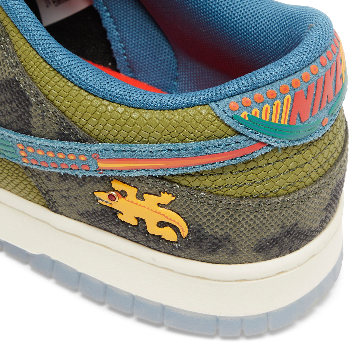 Nike Dunk Low Siempre Familia