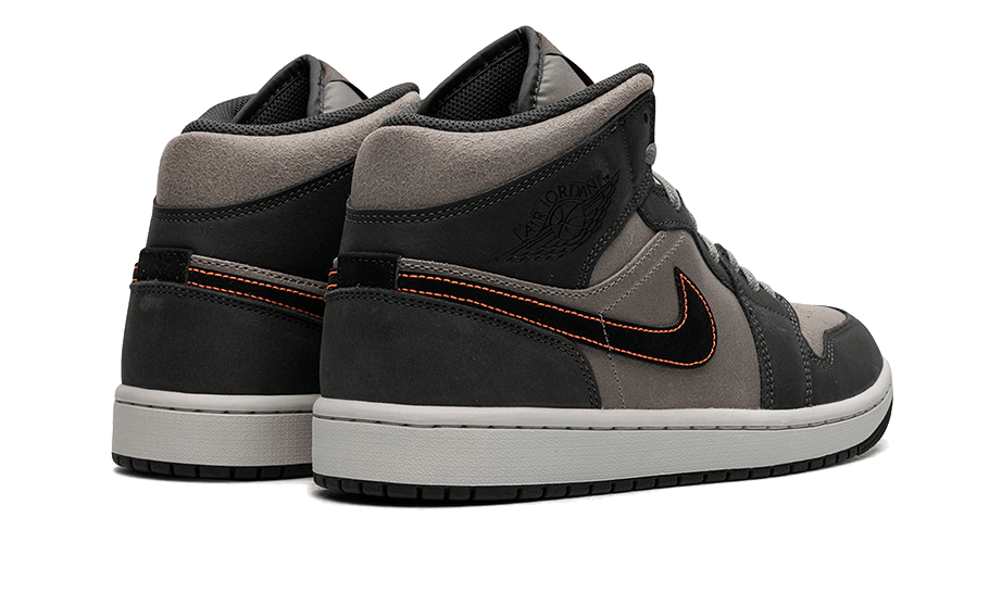 Air Jordan 1 Mid SE Night Stadium - NEWTREATS - SNEAKERS STORE