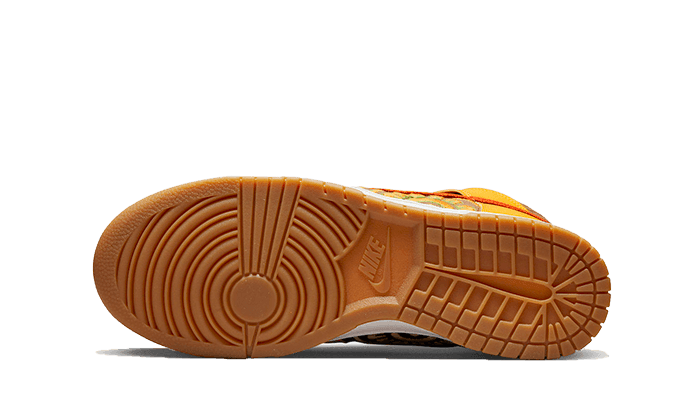 Dunk High PRM Somos Familia - NEWTREATS - SNEAKERS STORE