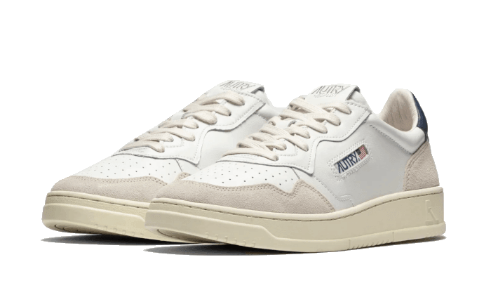 Medalist Leather Suede Low White Navy - NEWTREATS - SNEAKERS STORE