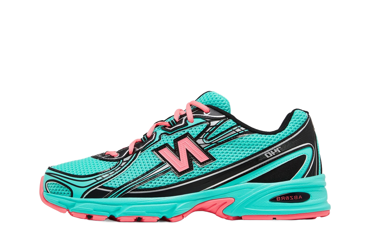 New Balance 740v2 Cyber Jade — transparent background