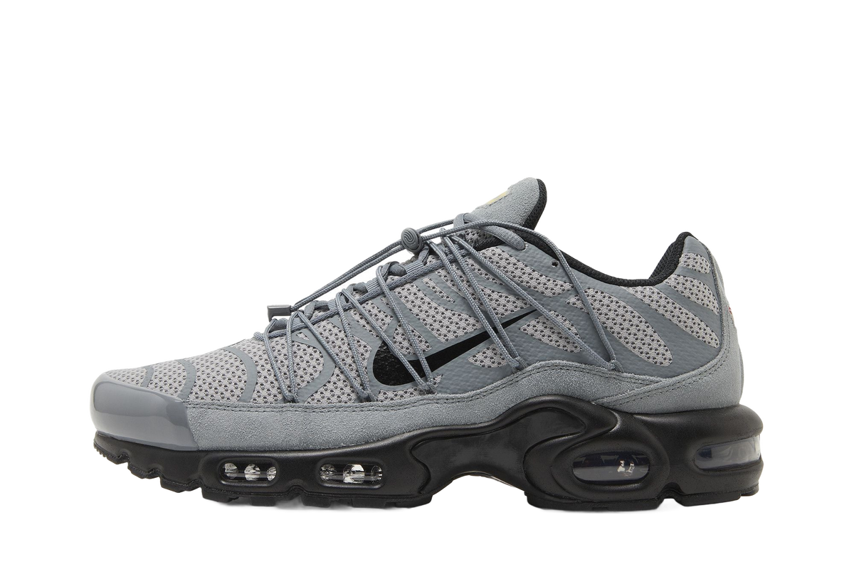 nike air max plus toggle grey reflective — transparent background