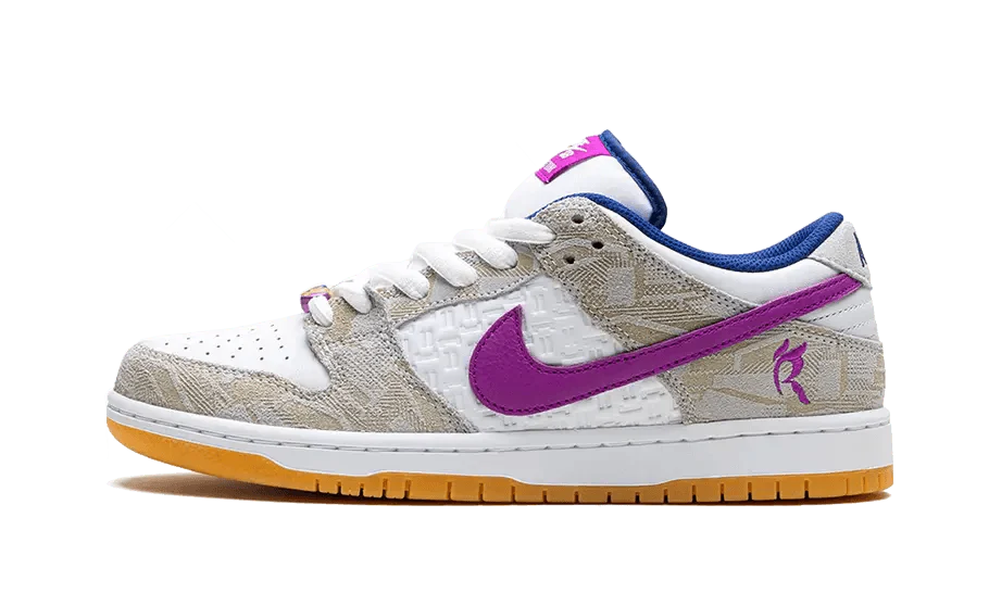 SB Dunk Low Rayssa Leal - NEWTREATS - SNEAKERS STORE