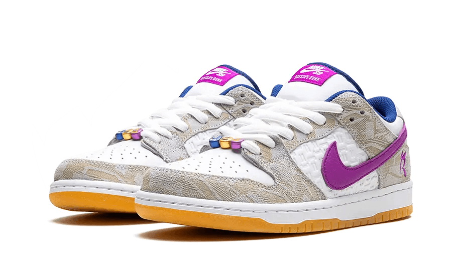 SB Dunk Low Rayssa Leal - NEWTREATS - SNEAKERS STORE