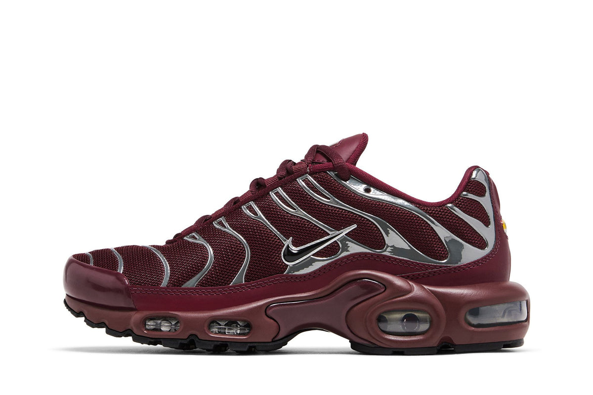 Nike Air Max Plus SE Night Maroon Metallic Silver