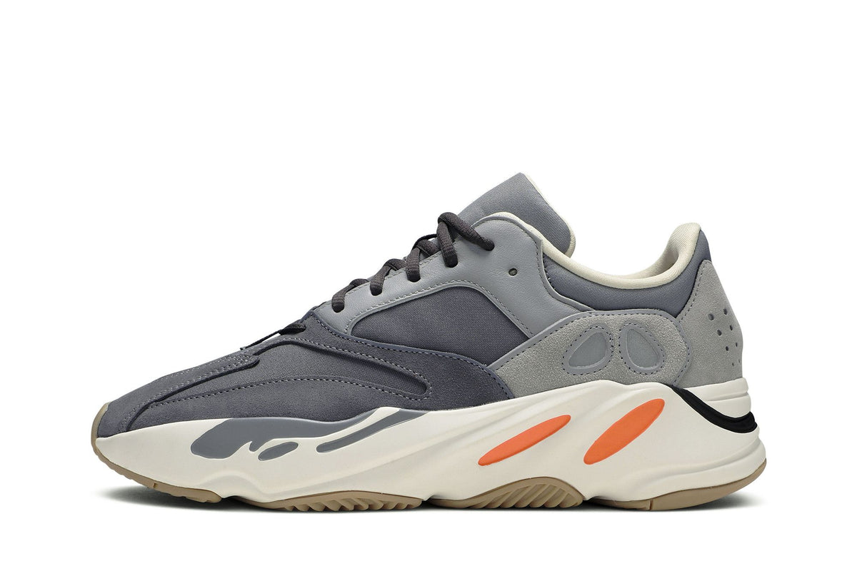 Adidas Yeezy 700 Magnet