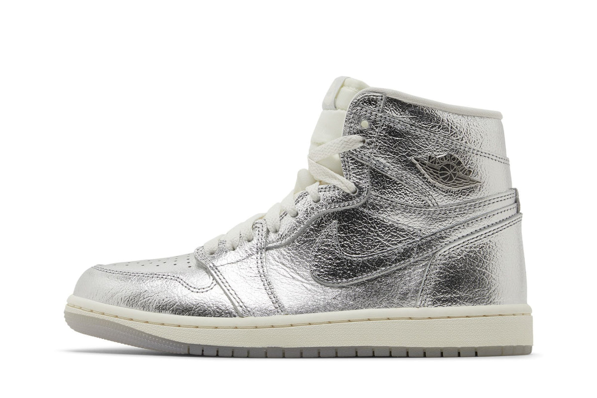 Air Jordan 1 Retro High OG Chrome