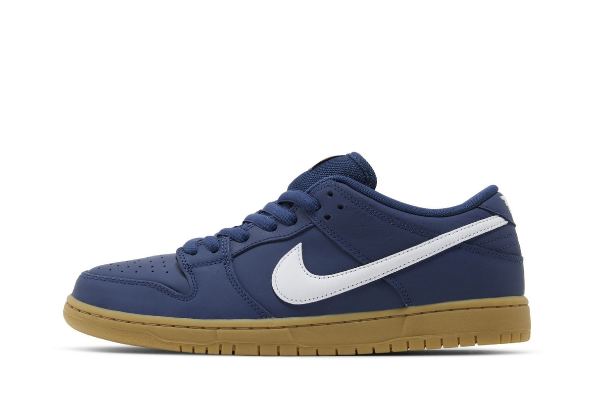 Nike SB Dunk Low Navy Gum