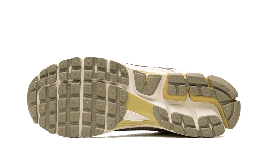 Zoom Vomero 5 Light Bone Medium Olive - NEWTREATS - SNEAKERS STORE