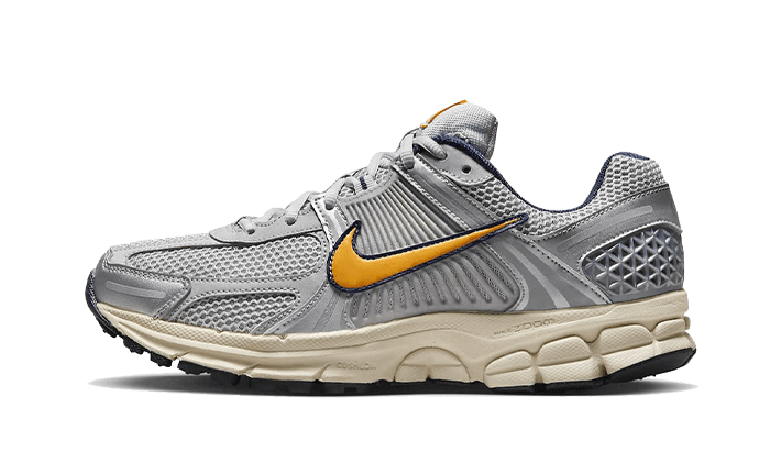 Zoom Vomero 5 Pure Platinum Laser Orange - NEWTREATS - SNEAKERS STORE