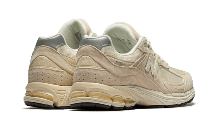 2002R Calm Taupe - NEWTREATS - SNEAKERS STORE