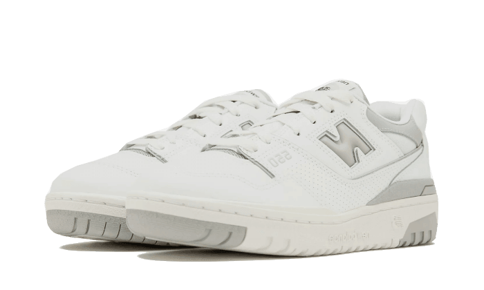 550 White Raincloud - NEWTREATS - SNEAKERS STORE