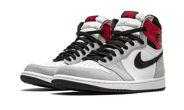 Air Jordan 1 Retro High Light Smoke Grey - NEWTREATS - SNEAKERS STORE