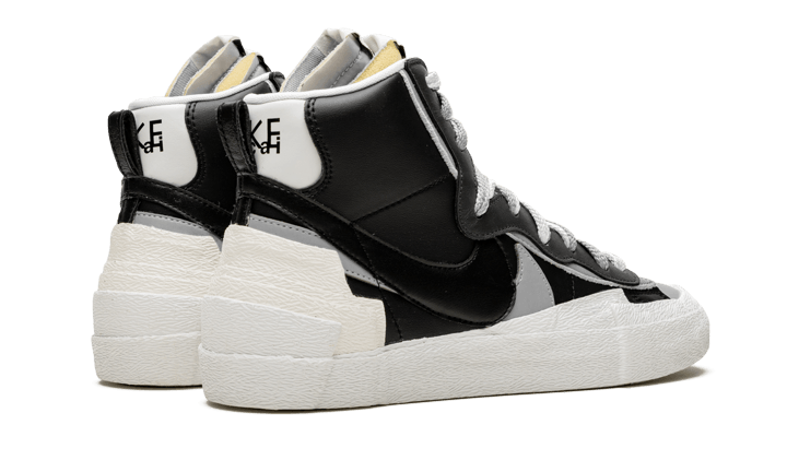 Blazer Mid Sacai Black Grey - NEWTREATS - SNEAKERS STORE