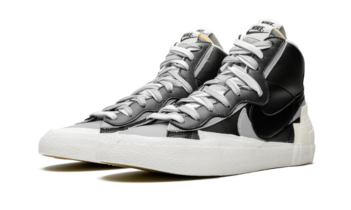 Blazer Mid Sacai Black Grey - NEWTREATS - SNEAKERS STORE