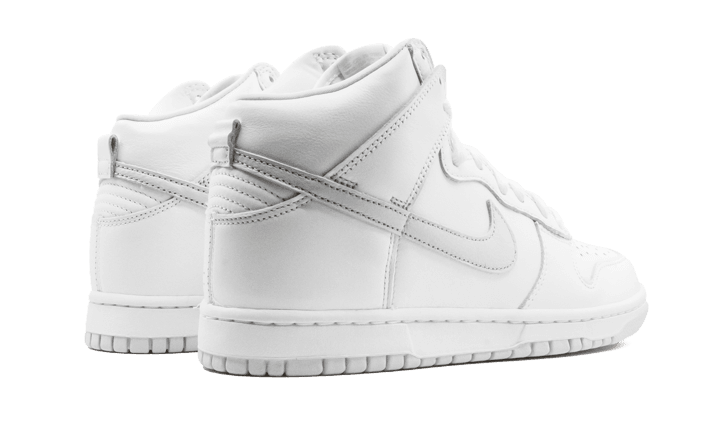 Dunk High Pure Platinum - NEWTREATS - SNEAKERS STORE