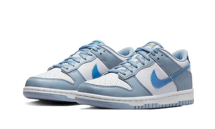 Dunk Low Hologram - NEWTREATS - SNEAKERS STORE