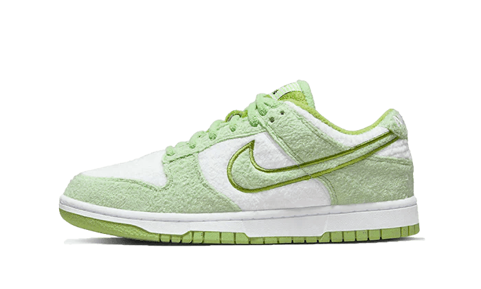 Dunk Low SE Fleece Green - NEWTREATS - SNEAKERS STORE