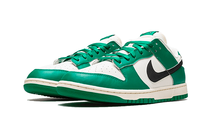 Dunk Low SE Lottery Green Pale Ivory - NEWTREATS - SNEAKERS STORE