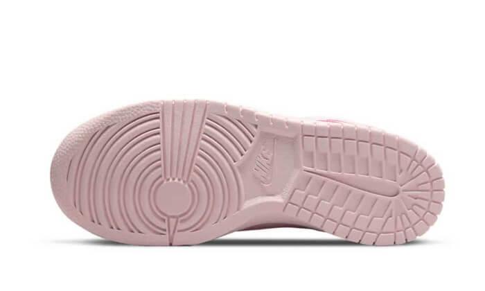 Dunk Low SE Prism Pink - NEWTREATS - SNEAKERS STORE