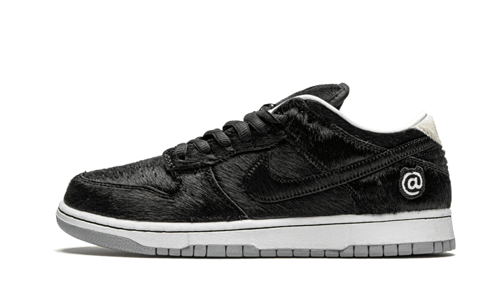 SB Dunk Low BE@RBRICK Medicom Toy - NEWTREATS - SNEAKERS STORE