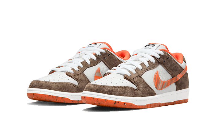 SB Dunk Low Crushed D.C. - NEWTREATS - SNEAKERS STORE