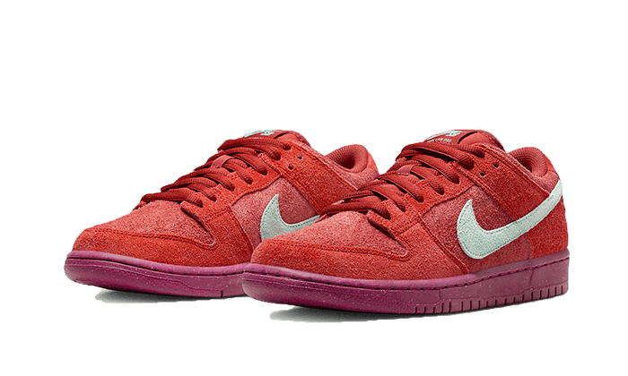 SB Dunk Low Mystic Red - NEWTREATS - SNEAKERS STORE