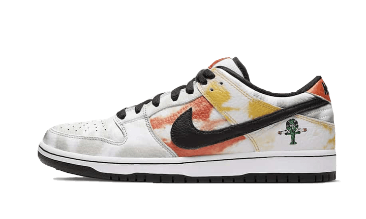 SB Dunk Low Raygun Tie Dye Away - NEWTREATS - SNEAKERS STORE