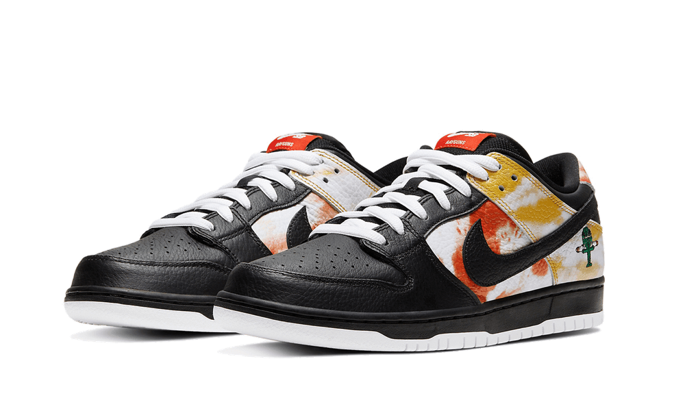 SB Dunk Low Raygun Tie Dye Home - NEWTREATS - SNEAKERS STORE